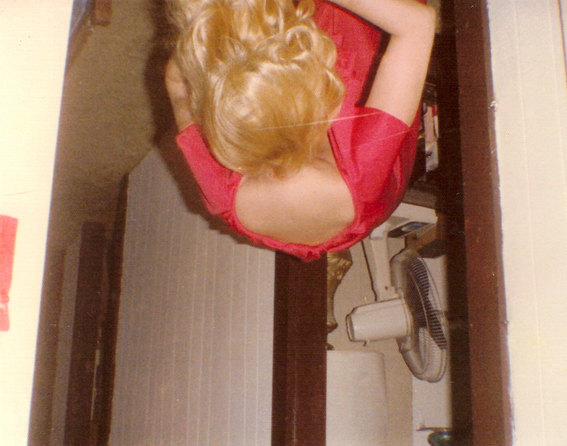 ZC_MDB_hair_flip.jpg